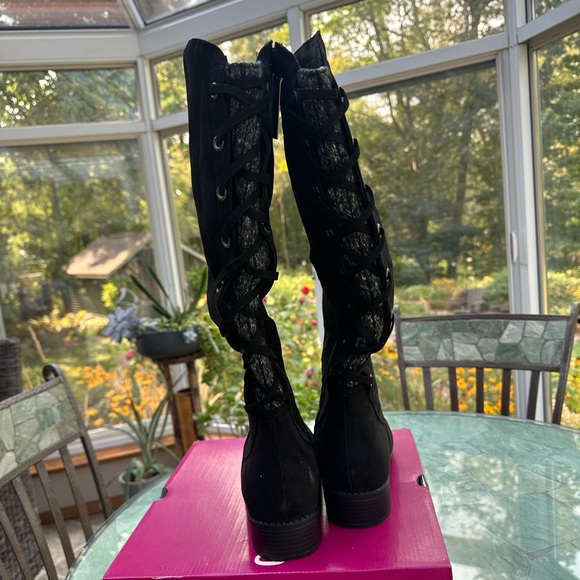 SO Othonna Style Boot - Picture 2 of 9